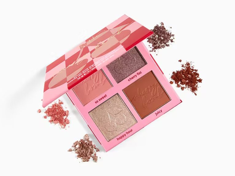 CIAT_LONDONCherryBombBlushandHighlighterPalette_inLightMediumwithswatch