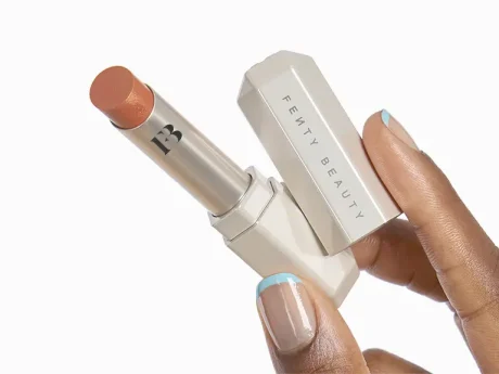 FENTY BEAUTY      Slip Shine Sheer Shiny Lipstick